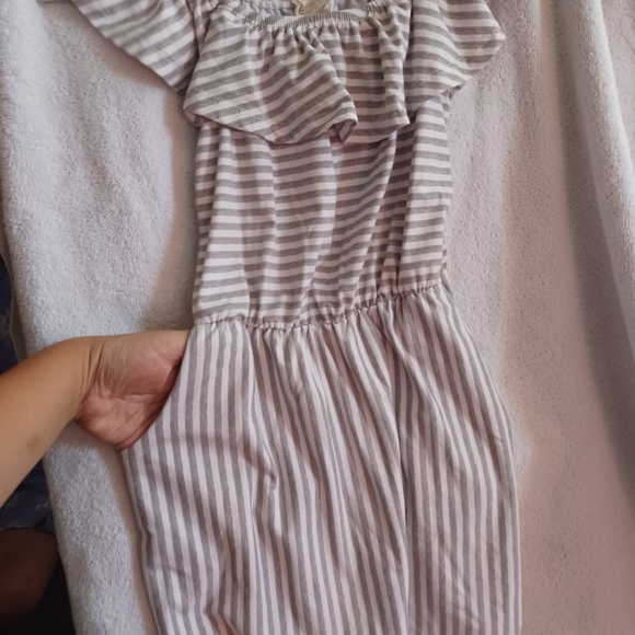 Dress - Picture 3 of 4